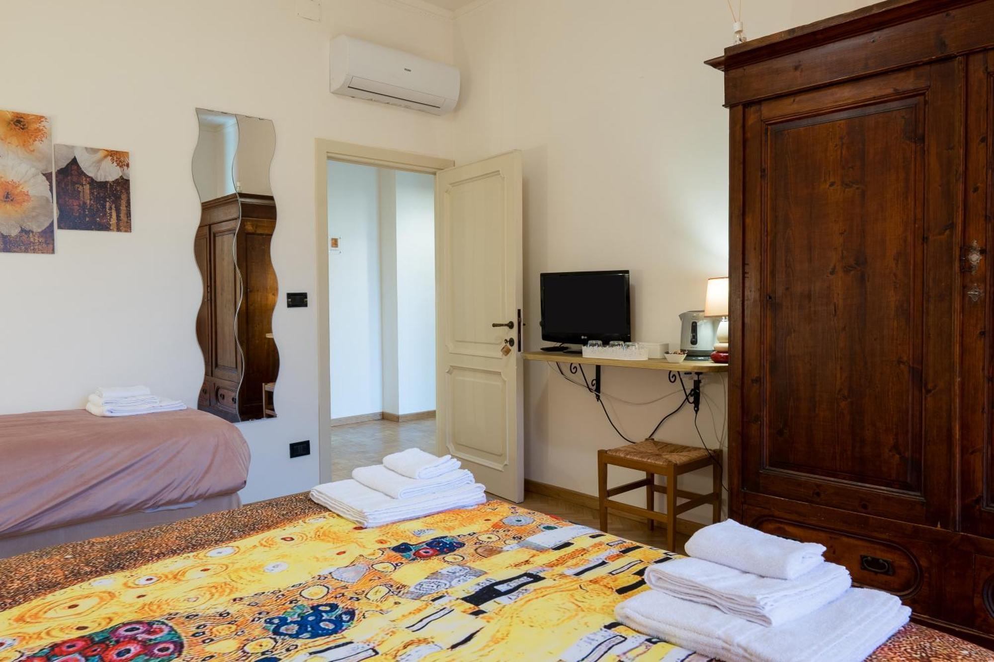 Art Rooms Arezzo Esterno foto